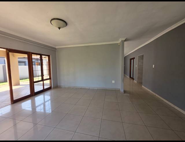 3 BEDROOM HOUSE TO LET IN VANDERBIJLPARK SE 8